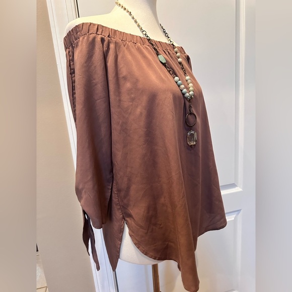 Rich Mocha Brown Off-the-Shoulder Tunic – Effortless Elegance - Picture 9 of 10